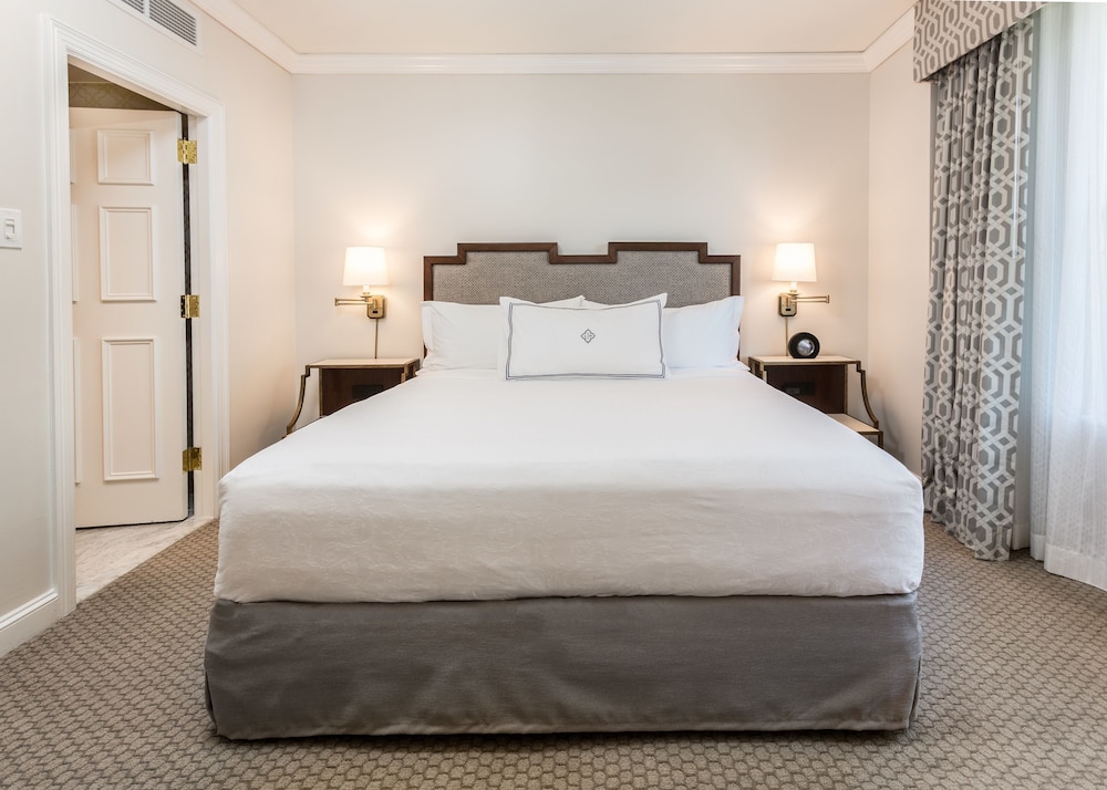 The Lancaster Hotel 16/66