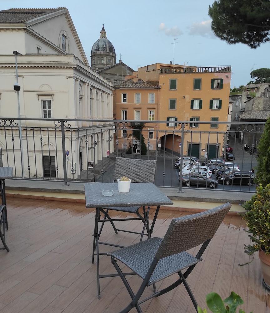 Palazzo Verdi B&B 4/45