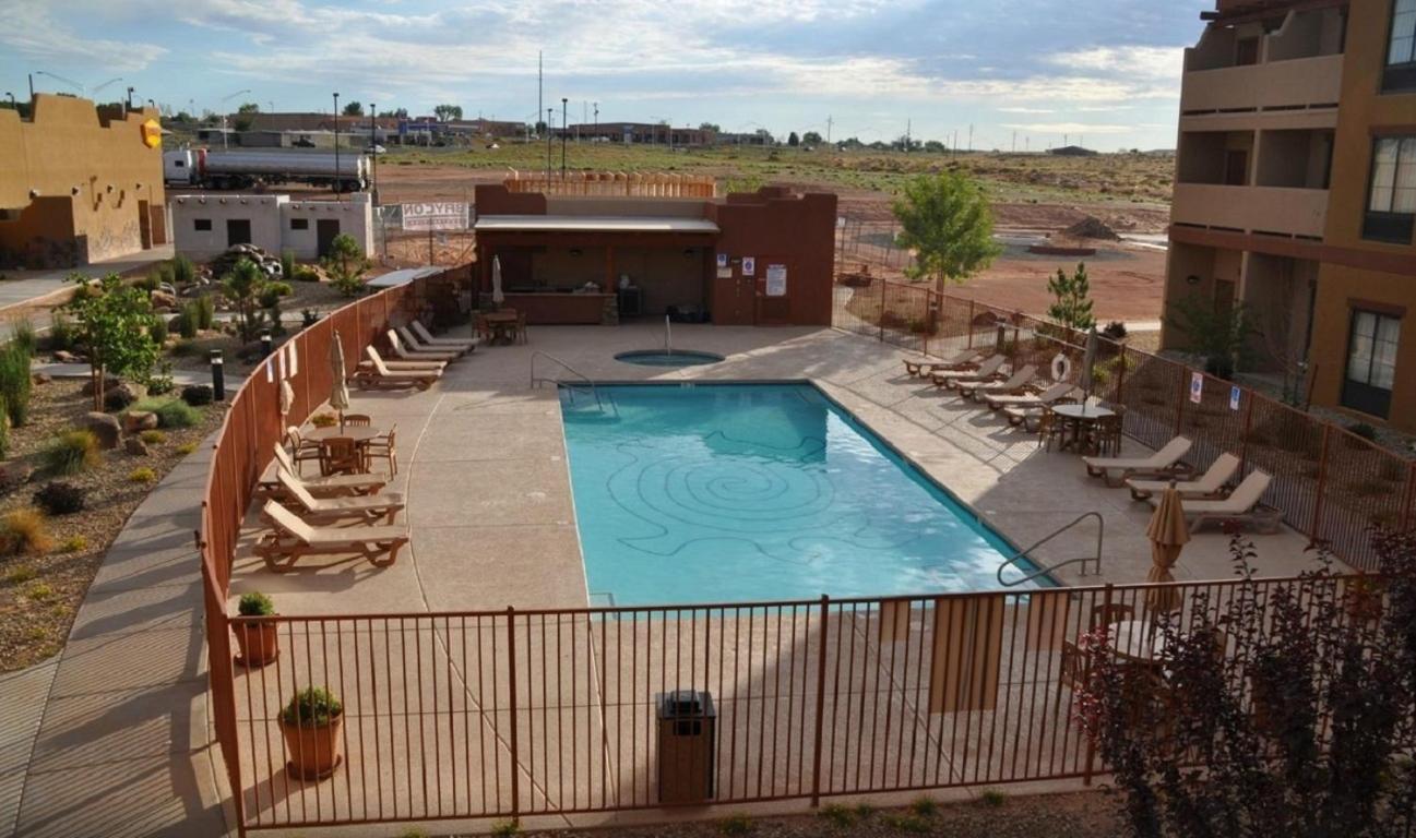 Moenkopi Legacy Inn And Suites 21/24