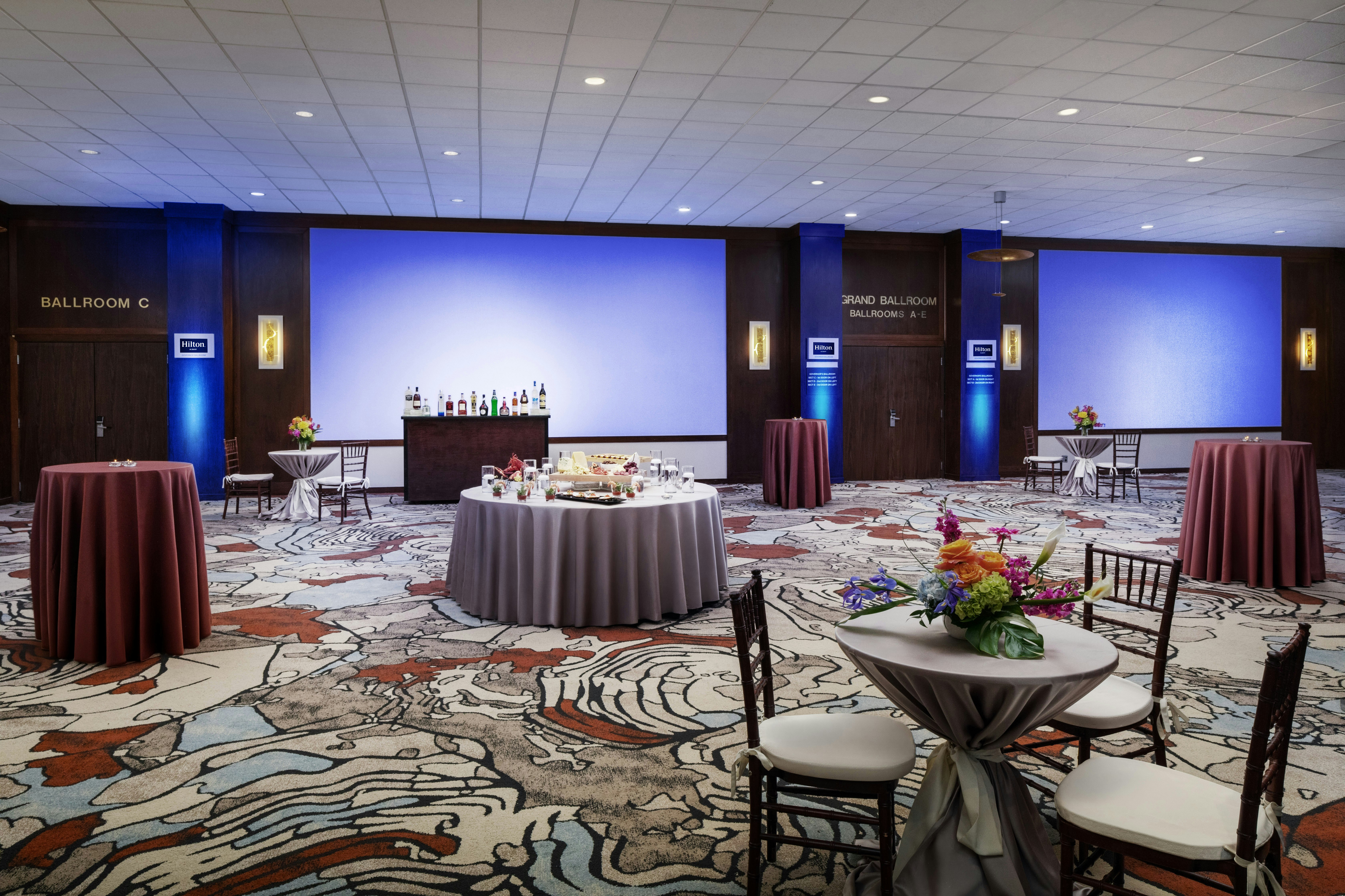 Hilton Albany 77/80