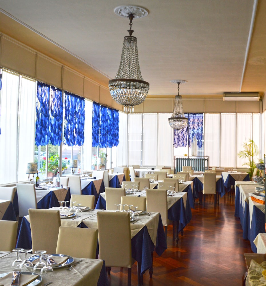 Hotel Morandi 37/50
