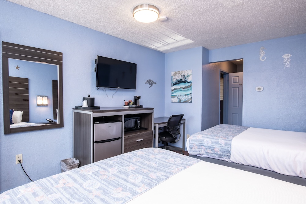 Aqua Breeze Inn 20/55