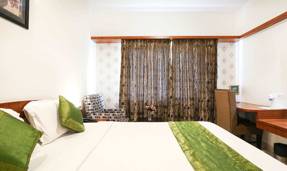 Treebo Akshaya Mahal Inn 15/46