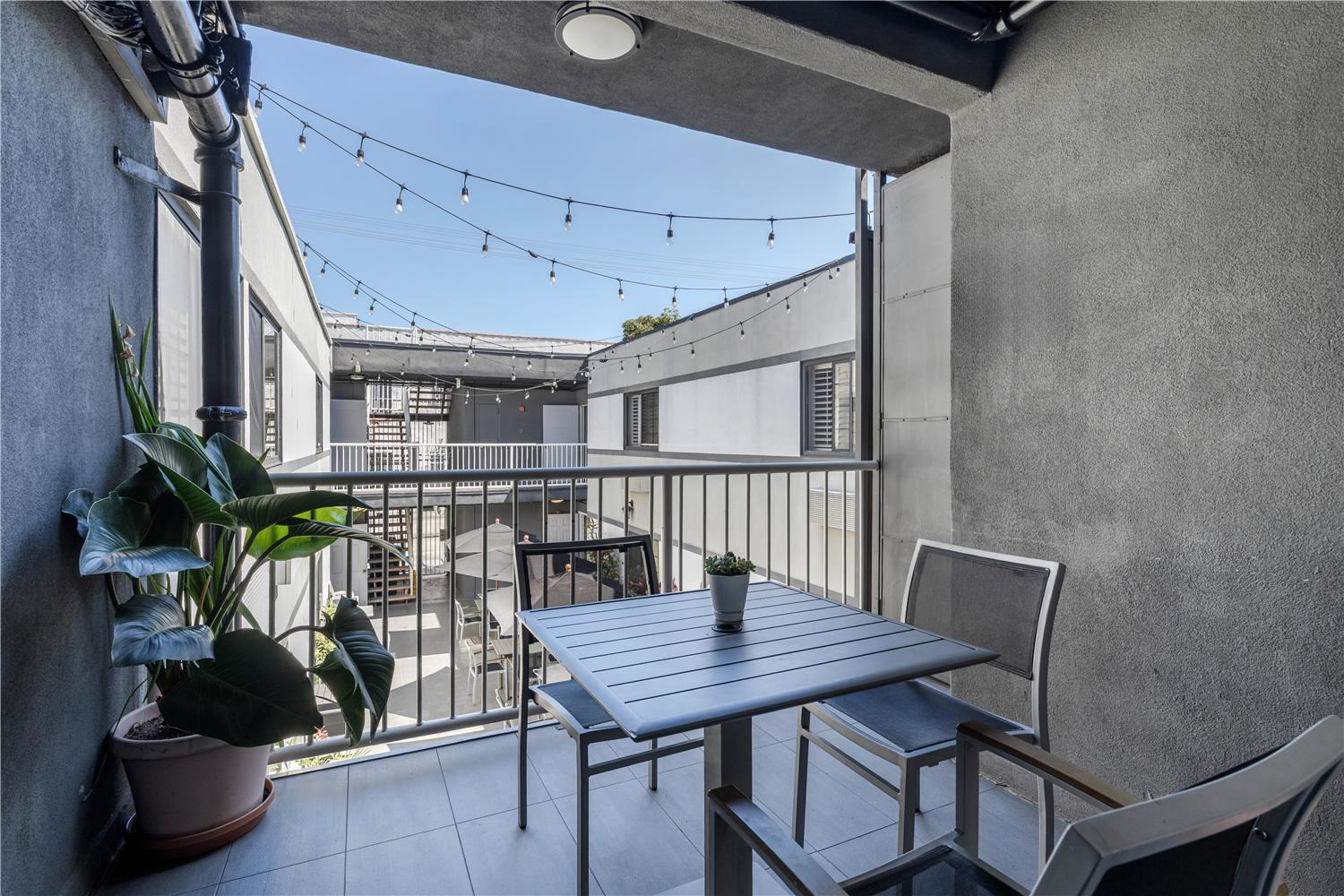 Surestay Hotel By Best Western Beverly Hills West 19/25