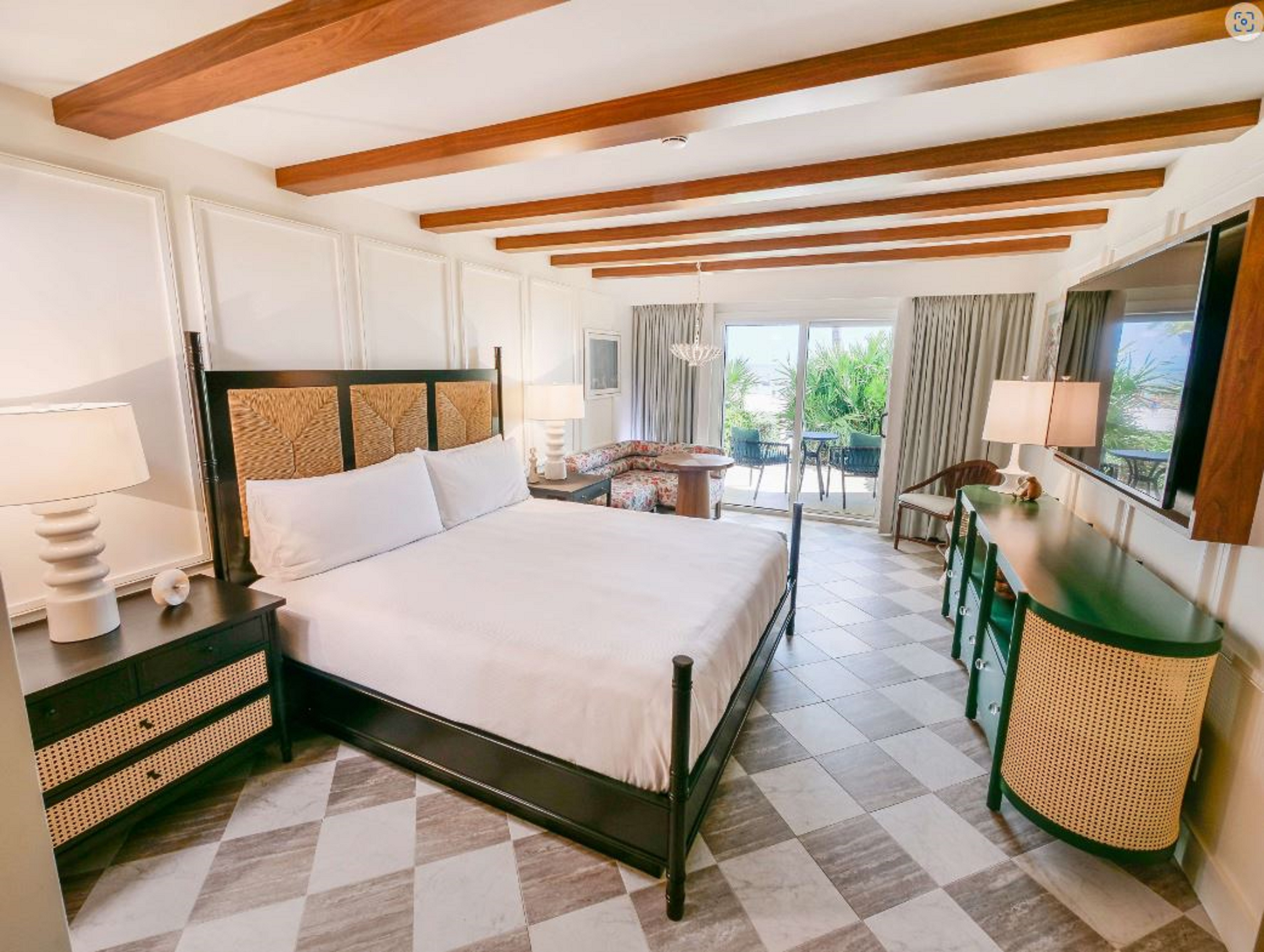 Suite, Ocean View