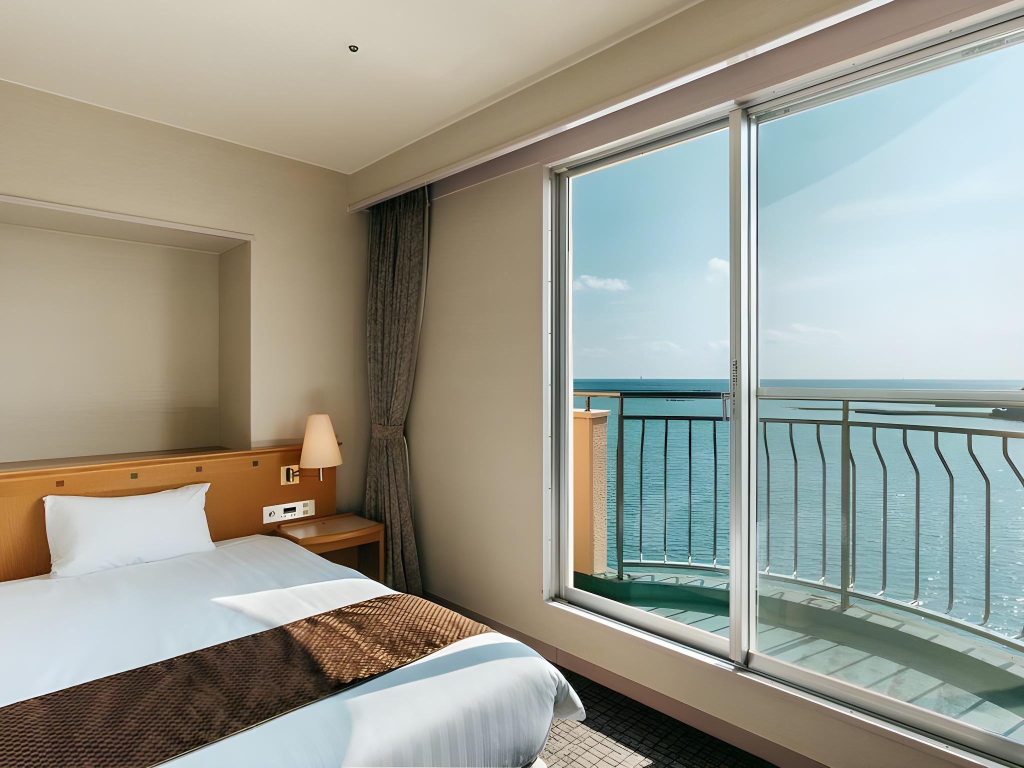 Semi Room, Semi Double Bed