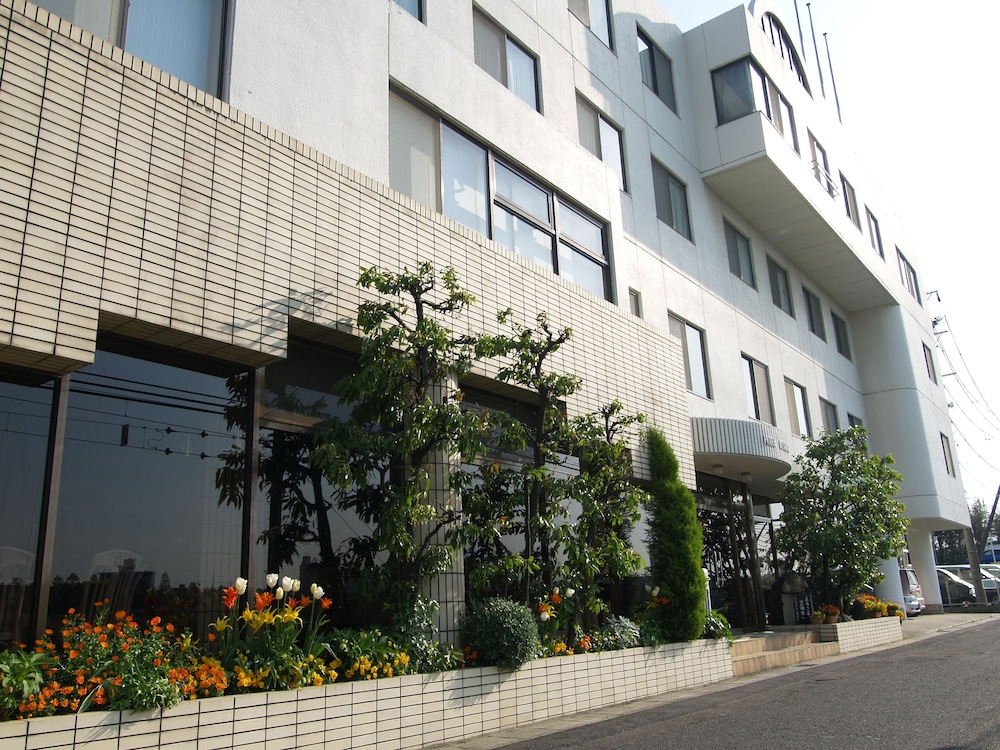 Business Hotel Kosanagi 47/50