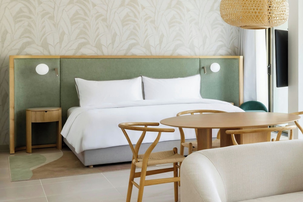 2 Bedrooms, Suite, 2 Double Beds, Urban View، The Westin Salgados Beach Resort, Algarve 2/4