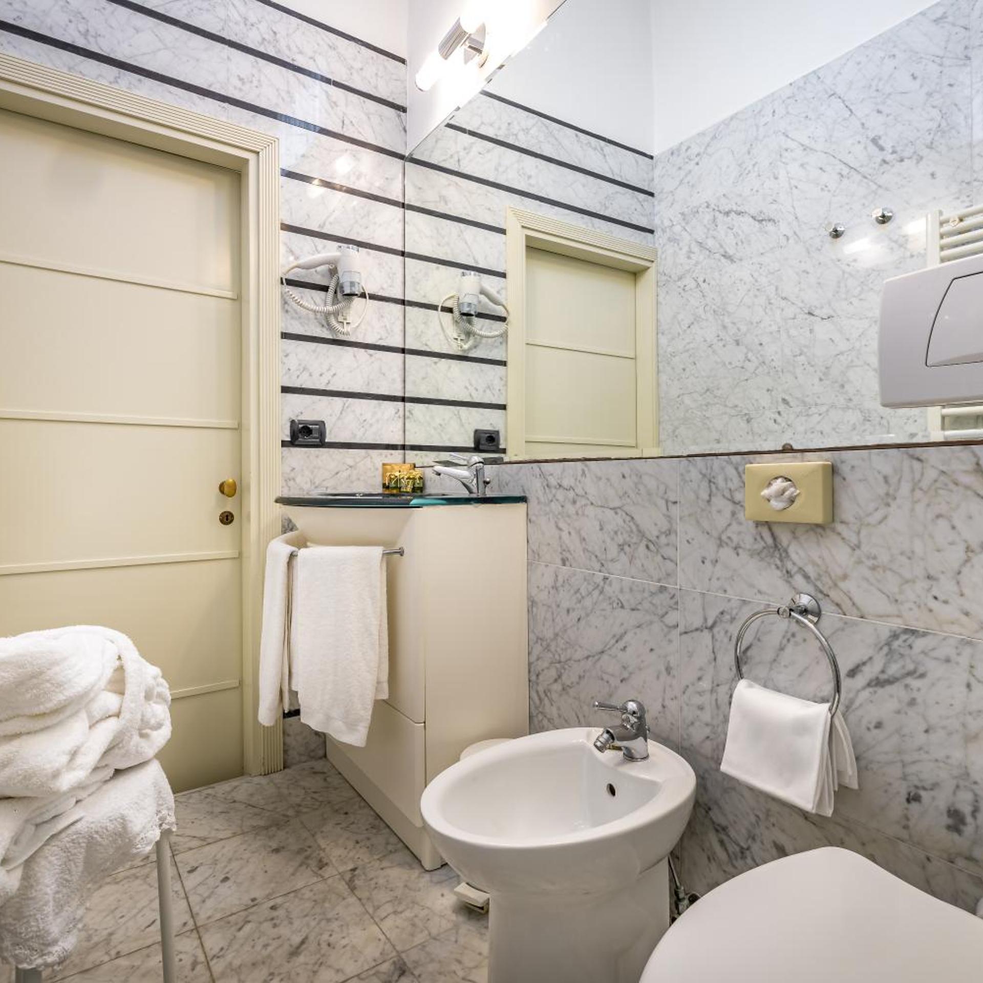 Palazzo Gamba Hotel 48/50