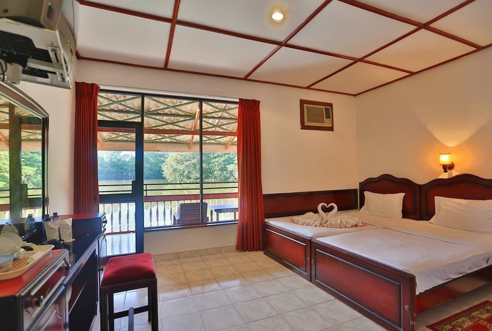 Centauria Lake Resort 19/50