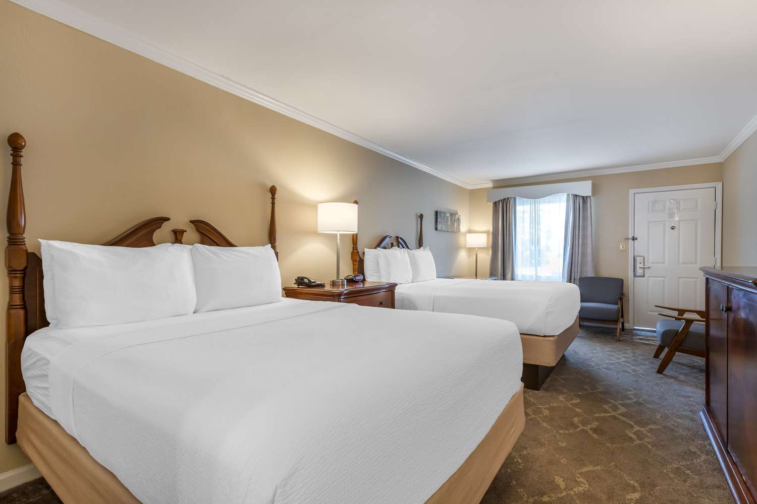 Best Western Plus Santee Inn 7/25