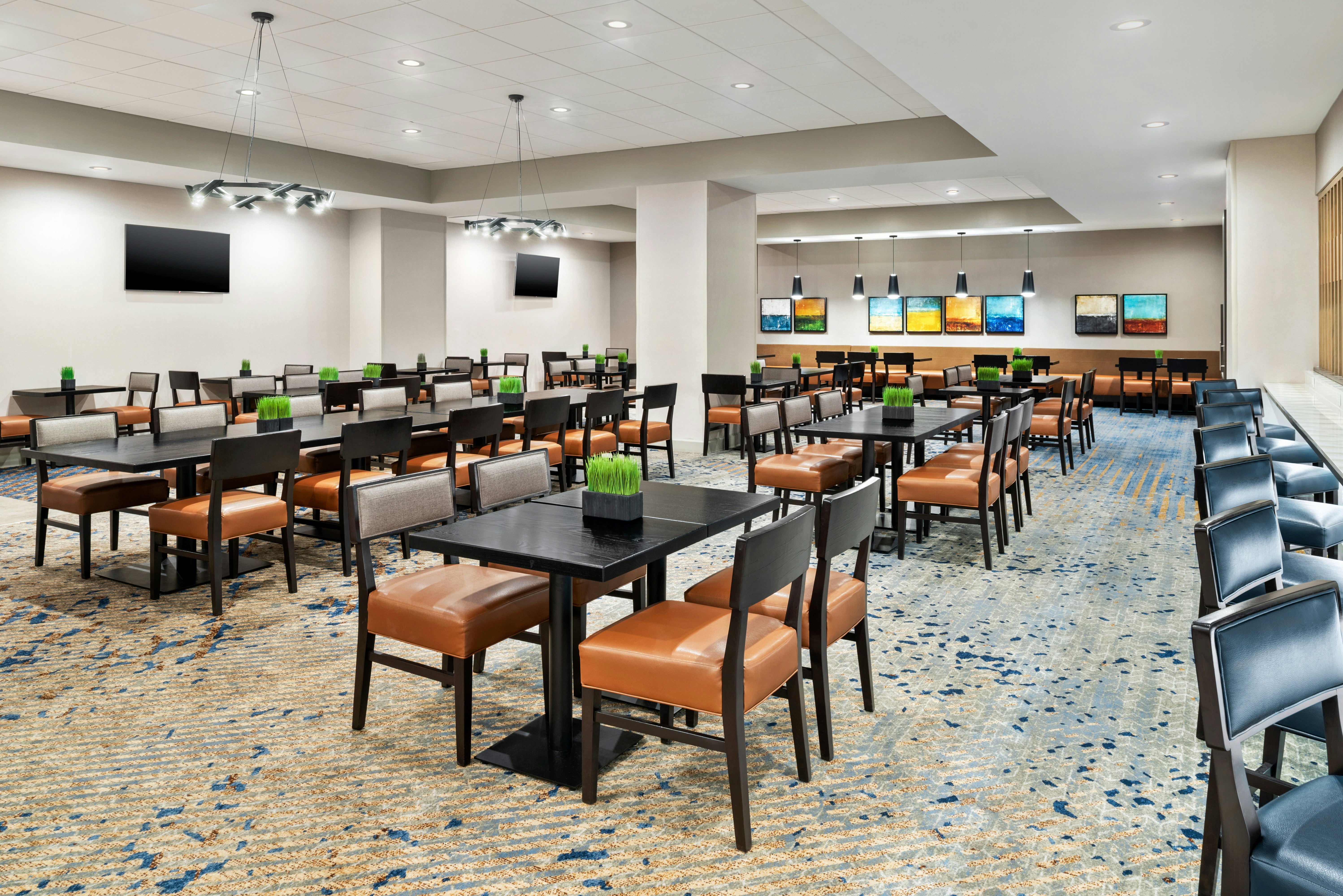 Embassy Suites by Hilton Columbus Dublin 50/55