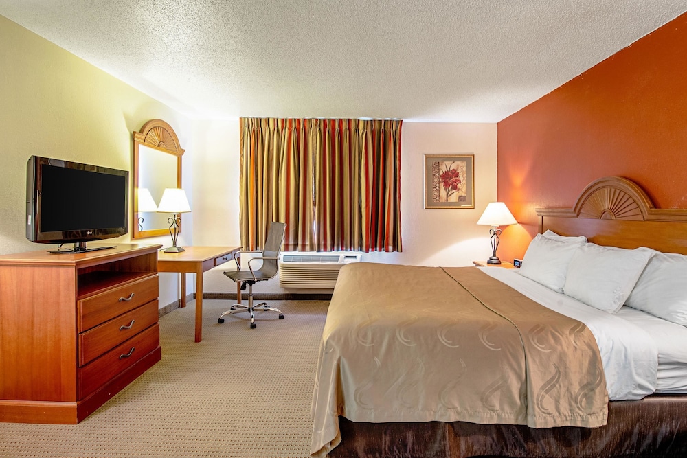 Quality Inn Aberdeen, SD 14/37