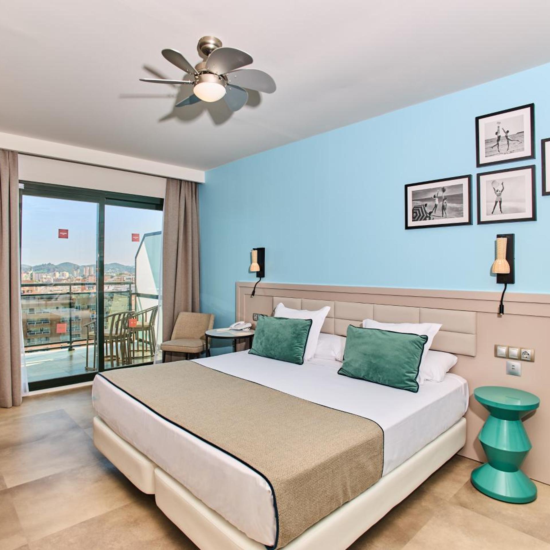 Superior, Single Bed, Lateral Side Sea View