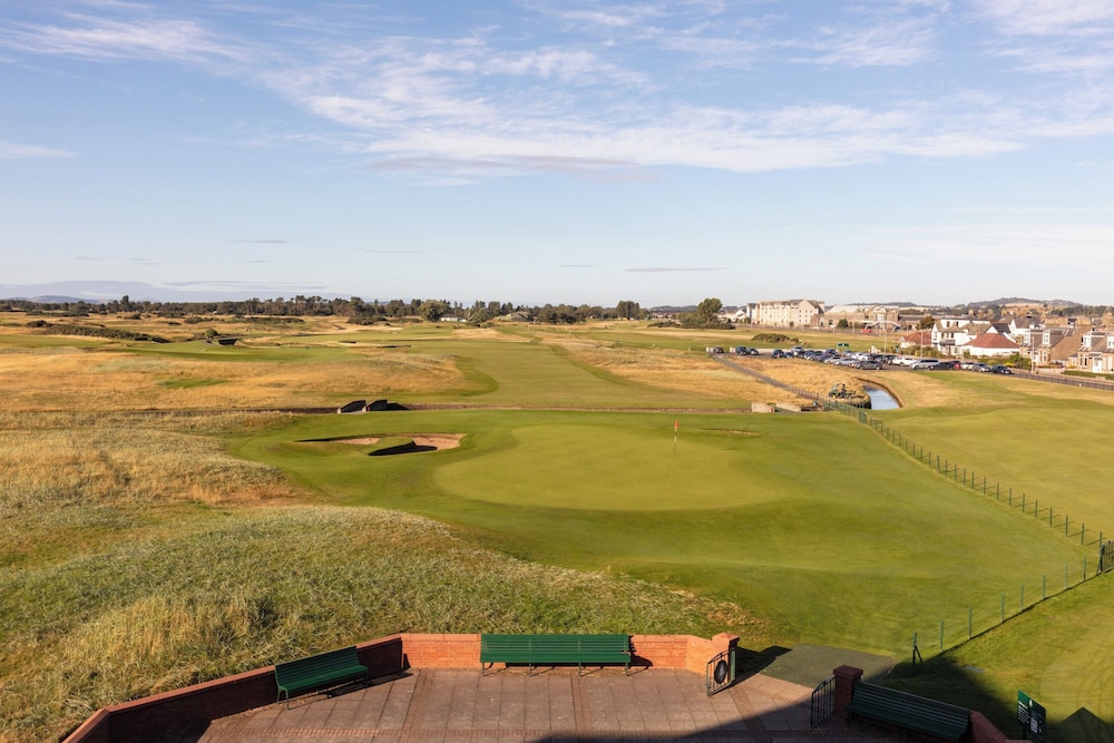 Carnoustie Hotel 69/75