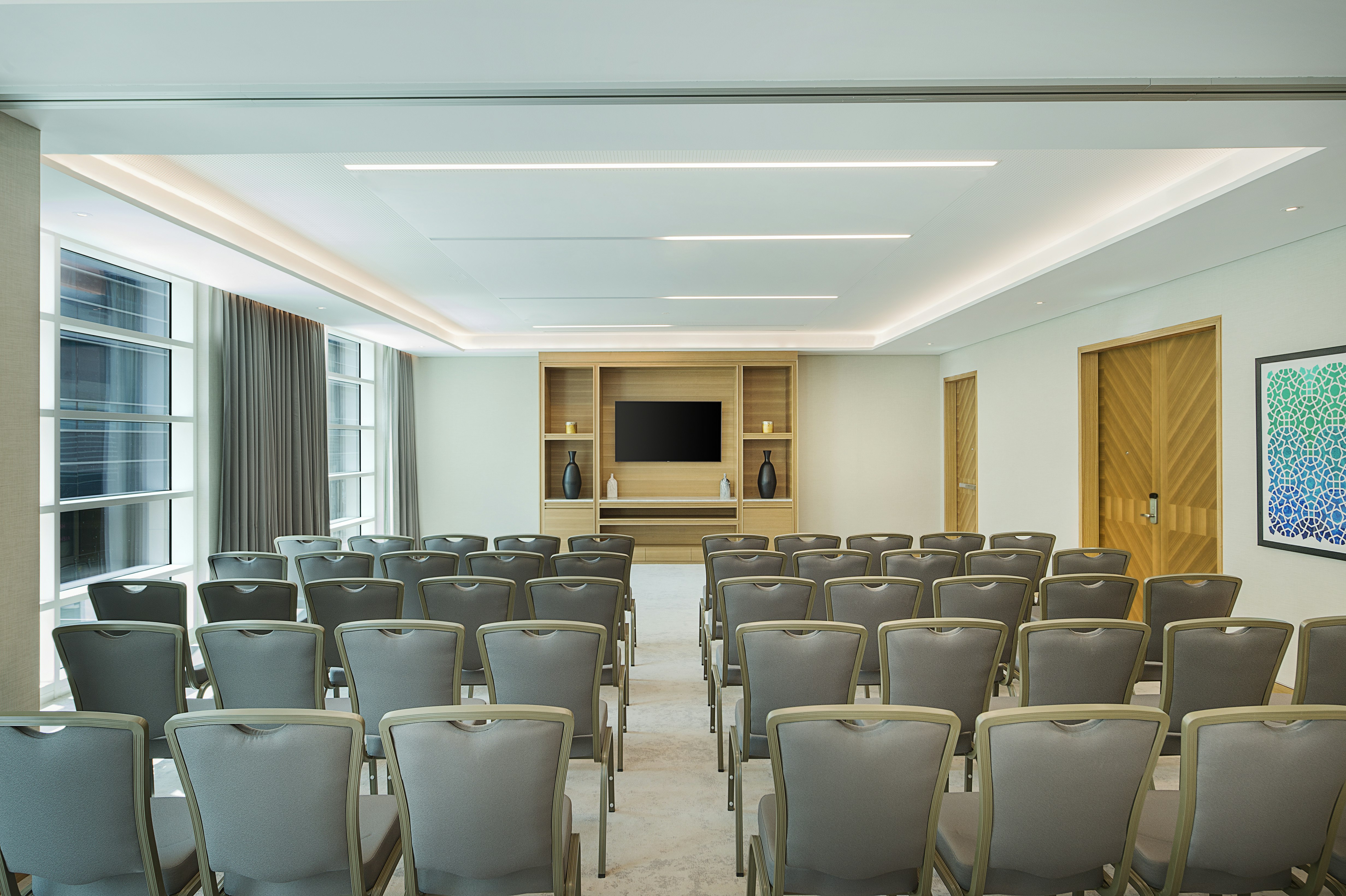 Doubletree by Hilton Dubai Business Bay 51/65