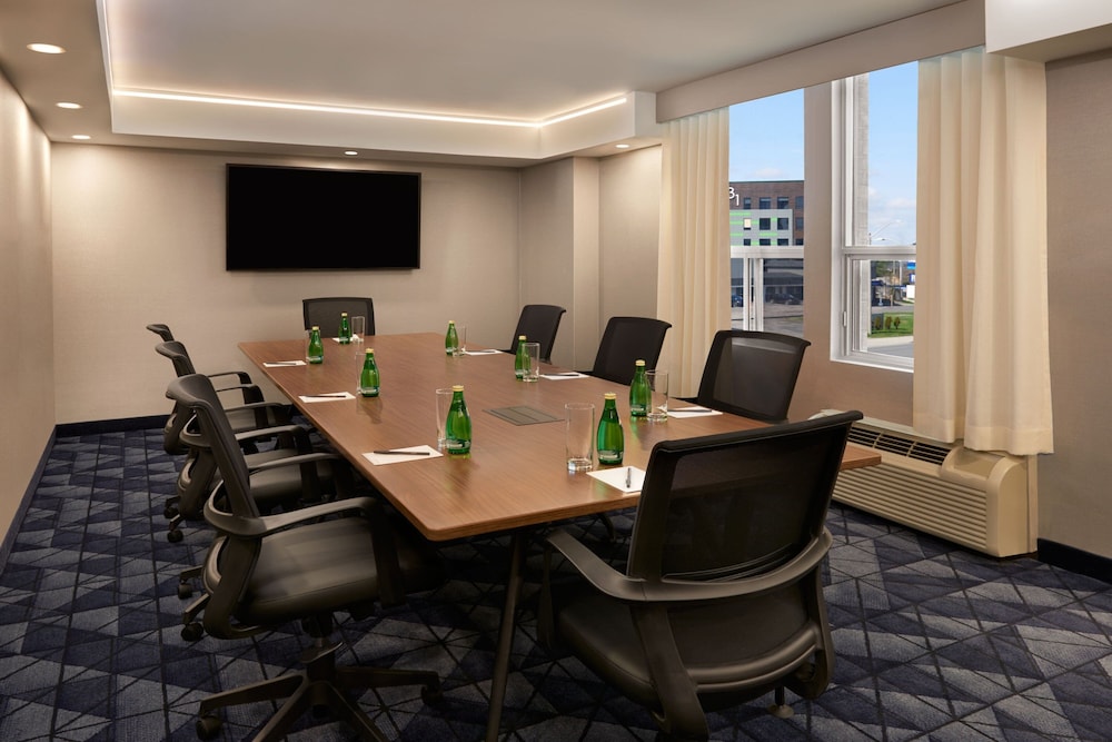 Courtyard by Marriott Kitchener 49/52