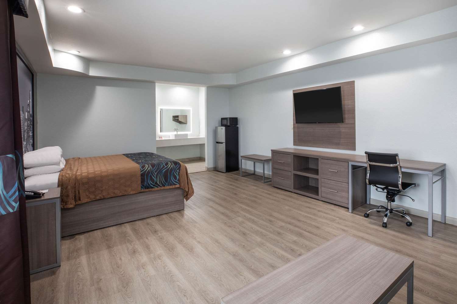 Super 8 By Wyndham Humble Houston 13/21