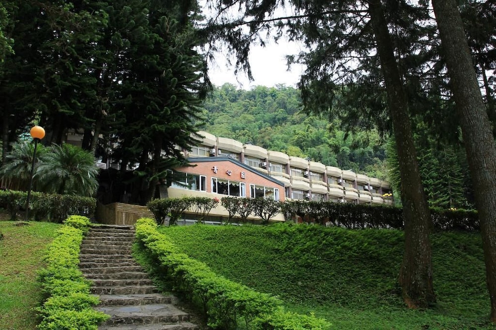 Sun Moon Lake Youth Activity Center Hostel 20/37