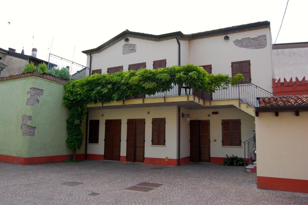 A Casa Dei Gonzaga 5/37