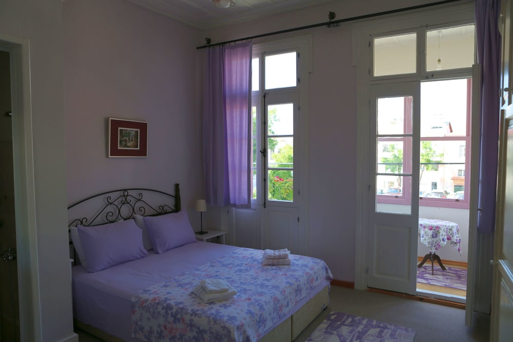 Eolya Guest House 8/50
