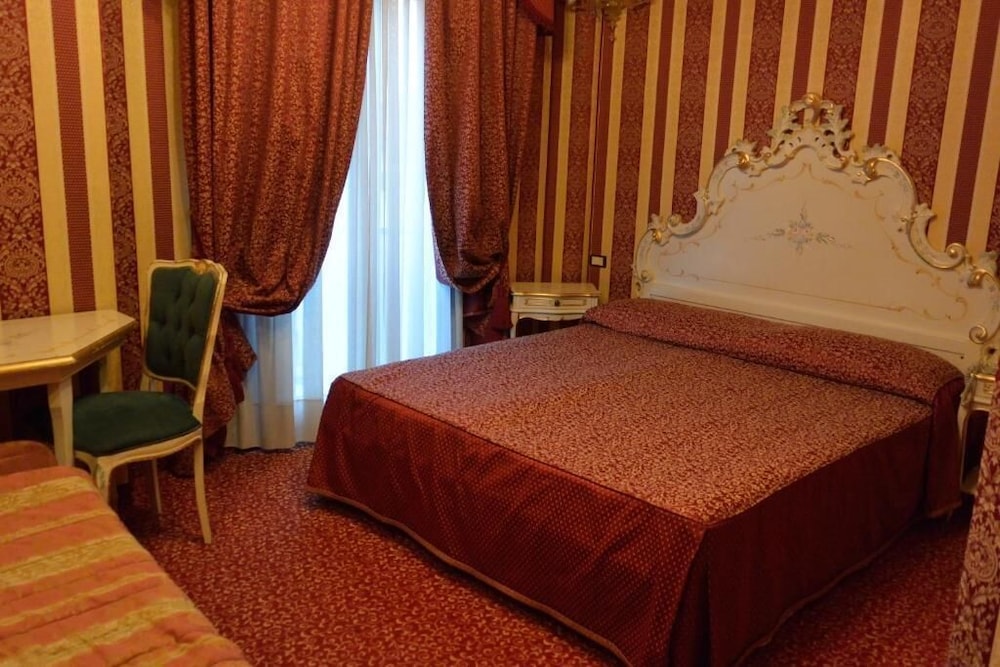 Belle Arti Hotel 7/37