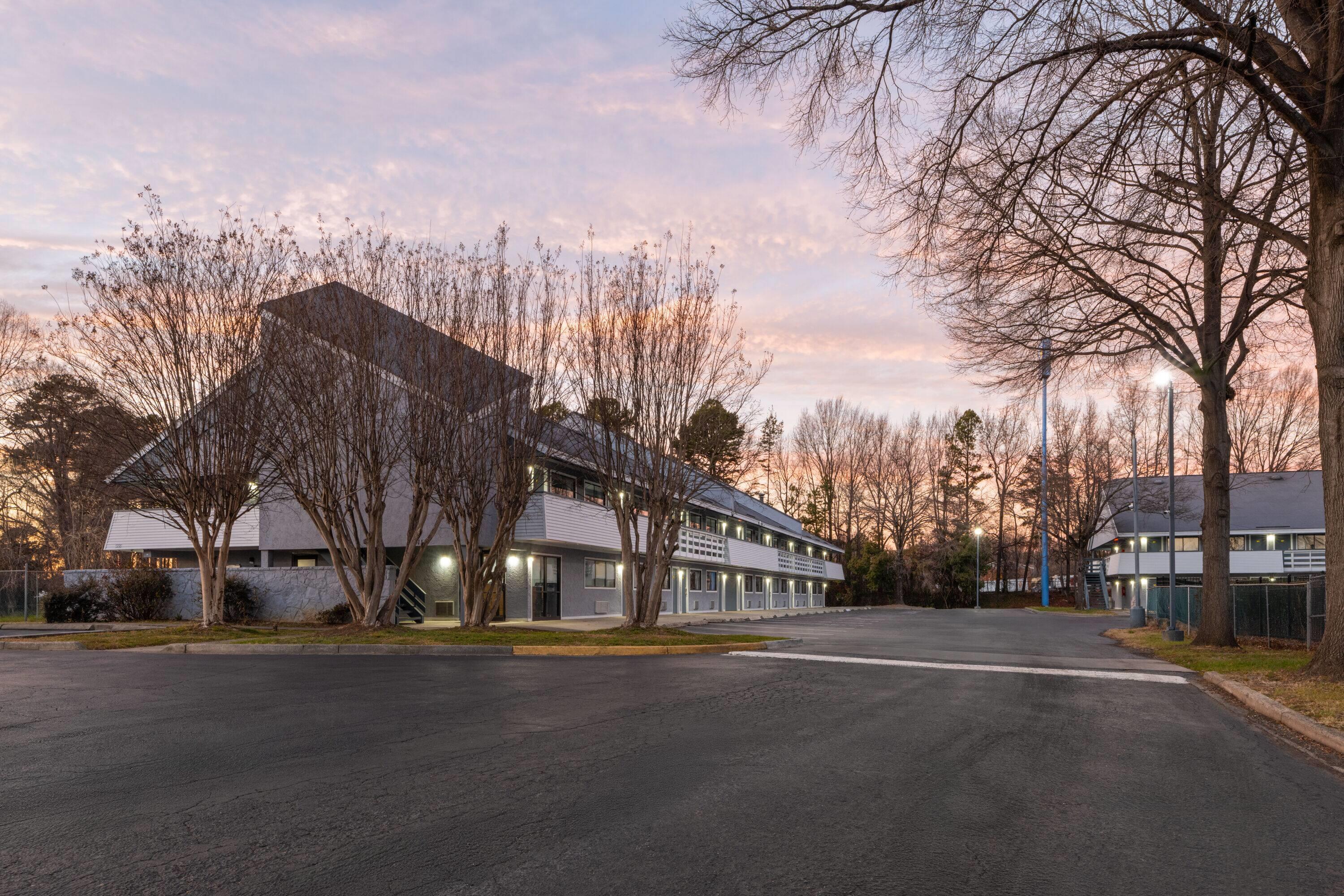 Days Inn by Wyndham Charlotte University 30/35