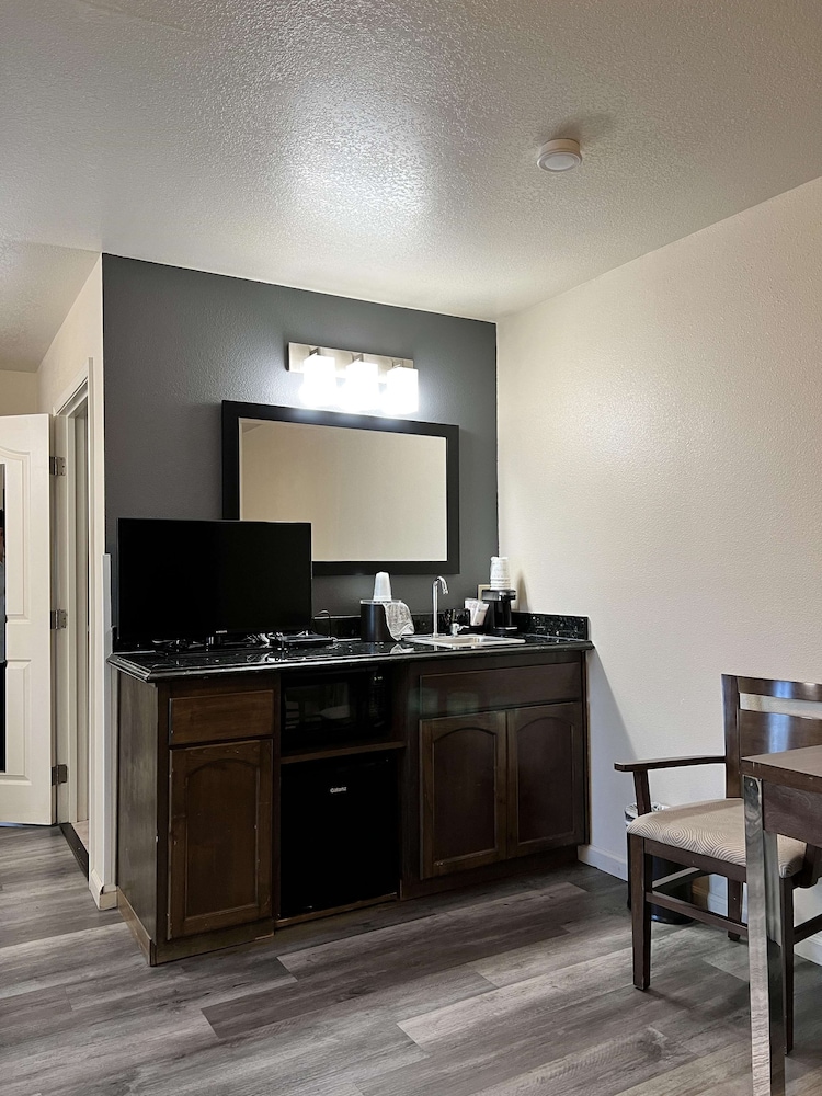 Best Western Americana 13/41
