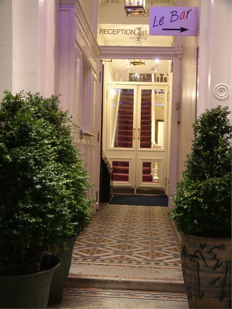 Brompton Hotel 45/60