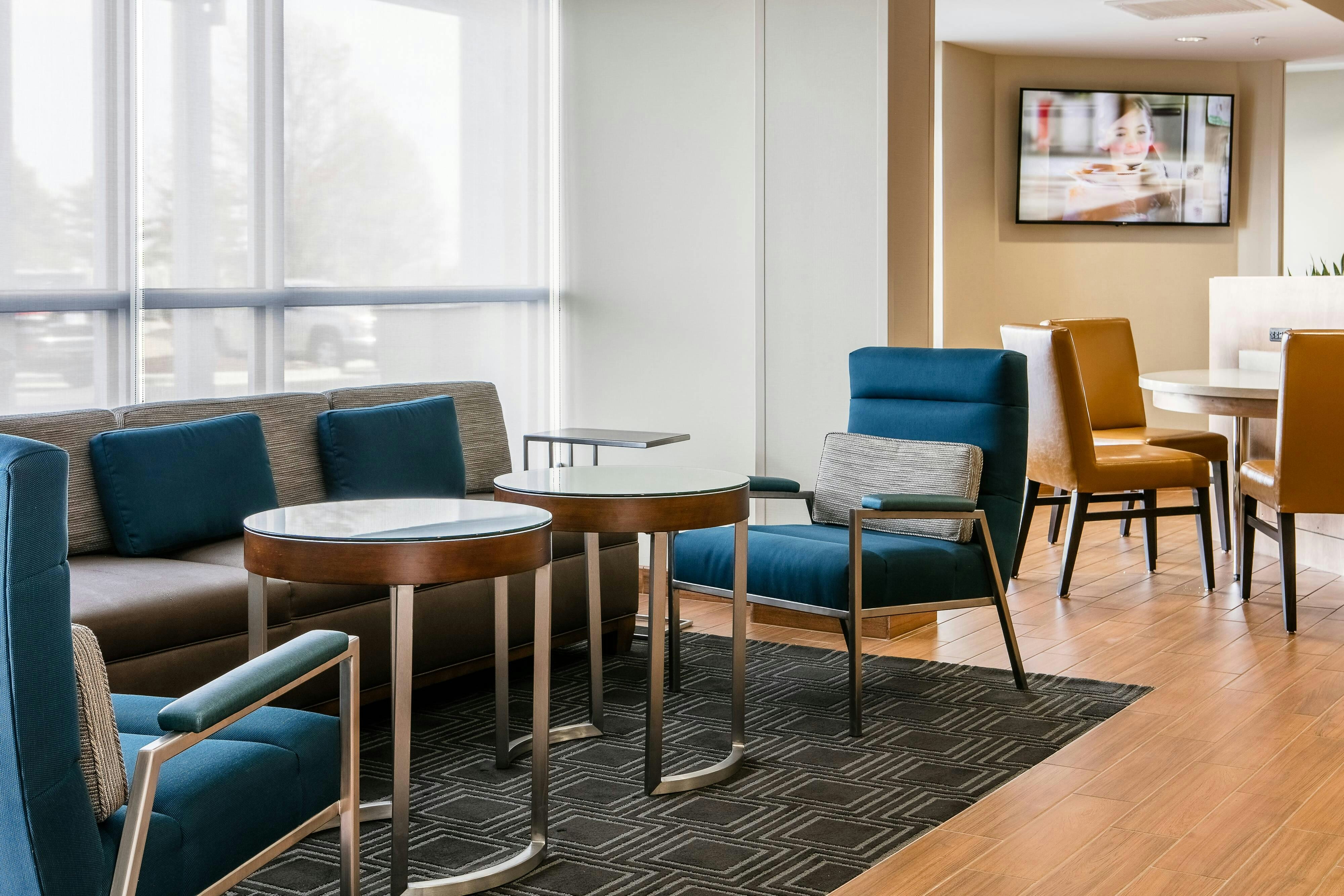 TOWNEPLACE SUITES KANSAS CITY AIRPORT 36/40