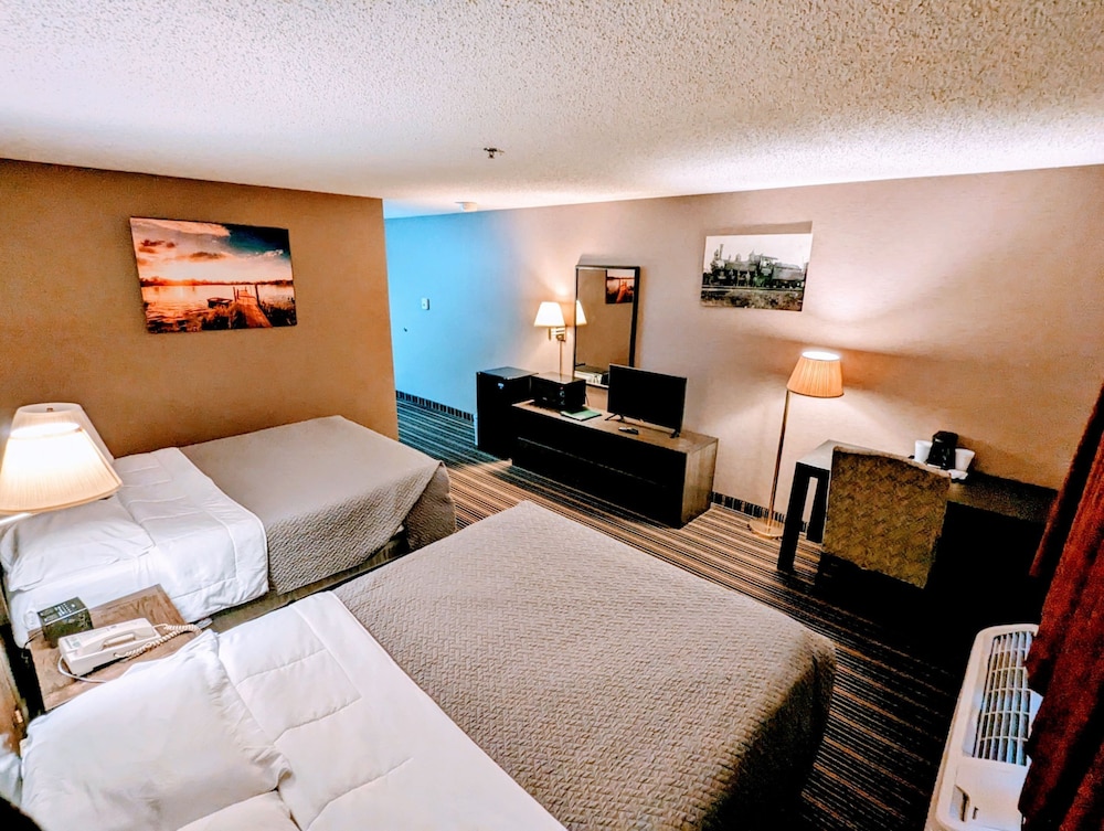 Standard, 2 Queen Beds