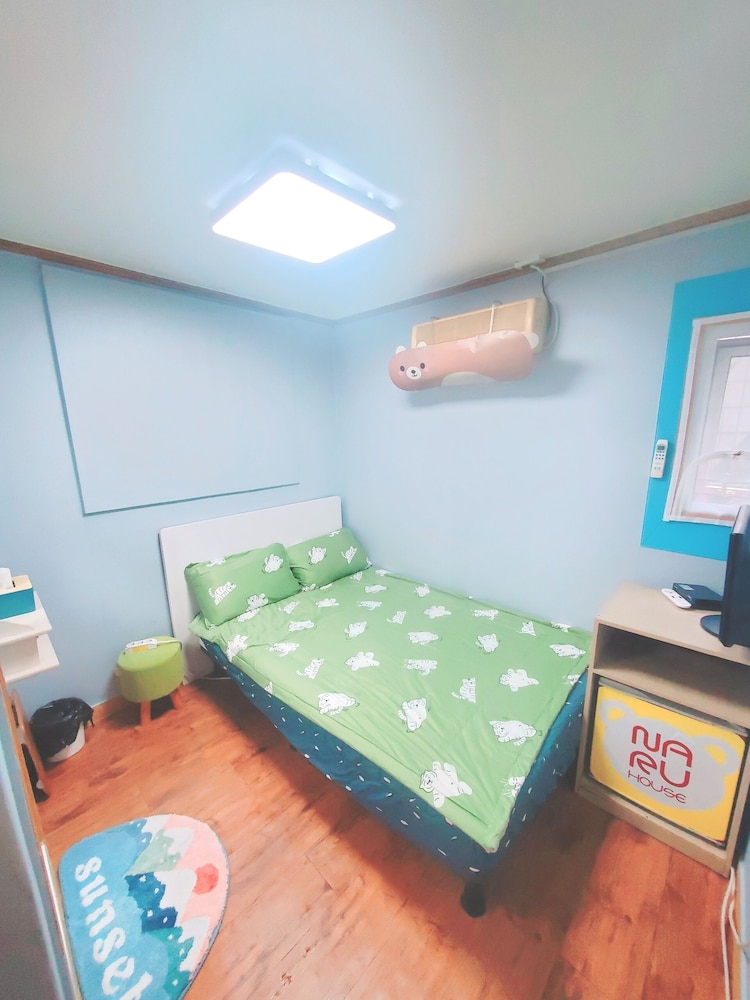 Naru Hostel 30/61