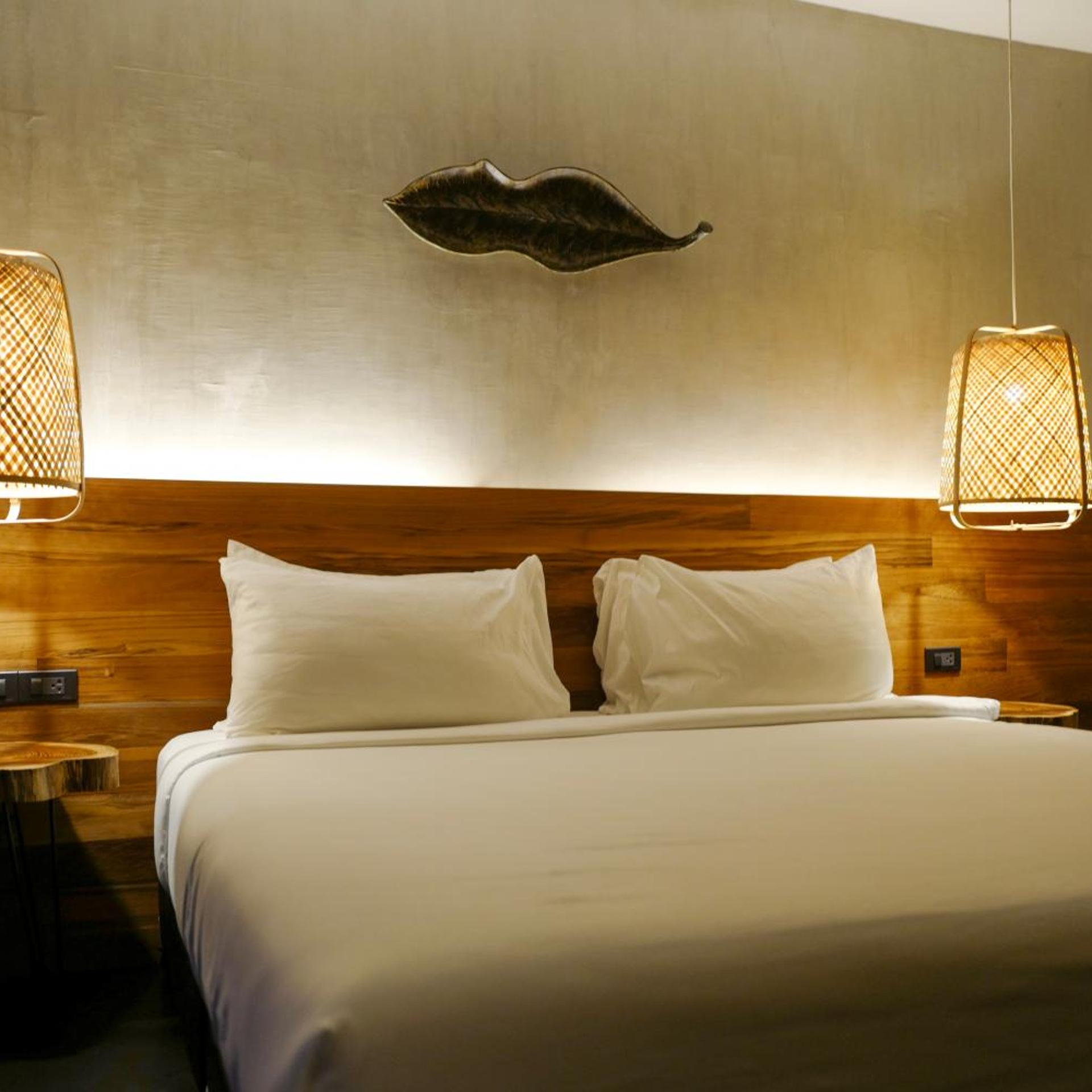 Room, Double Bed, Front View