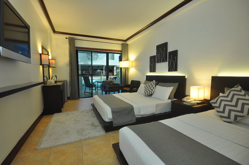 Boracay Ocean Club Beach Resort 22/77