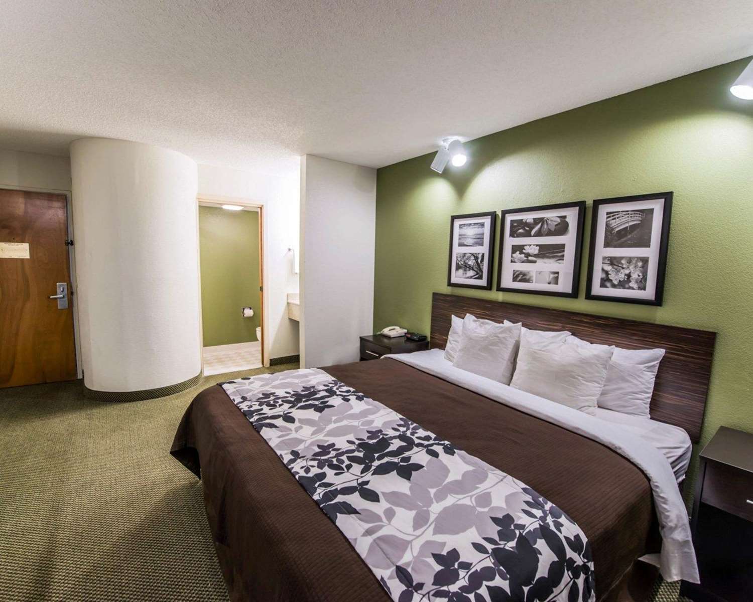 Sleep Inn Morganton Southeast 19/22