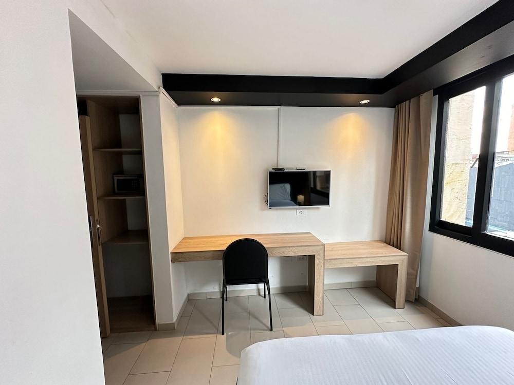 San Francisco Hotel Bogota 10/40