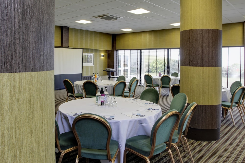 Best Western Aberavon Beach Hotel 45/56
