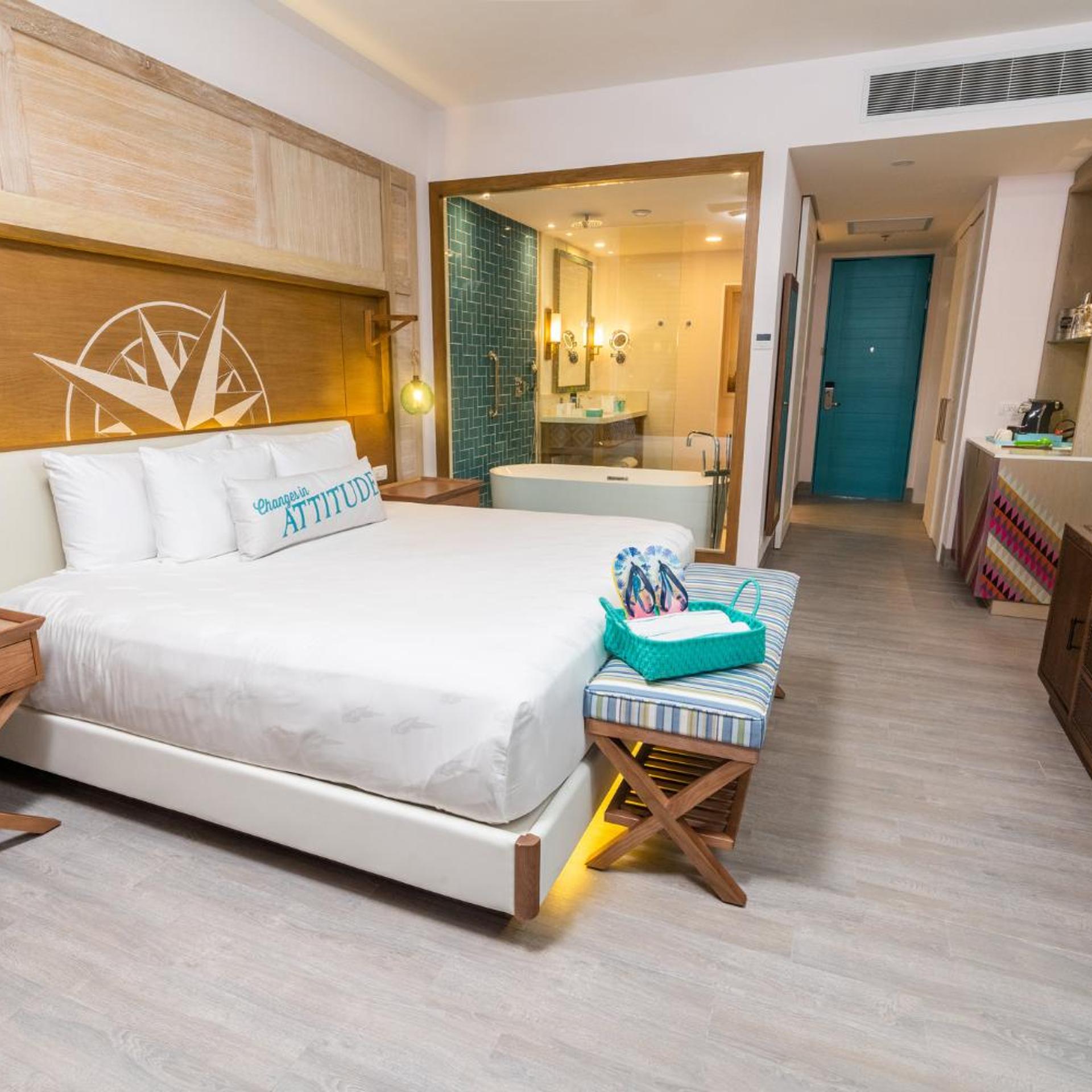 Paradise, Luxury, Suite
