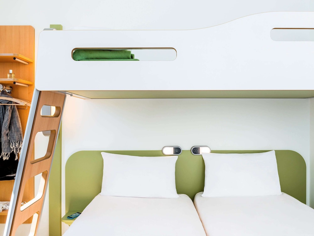 Ibis Budget Saint Quentin En Yvelines Velodrome 50/58