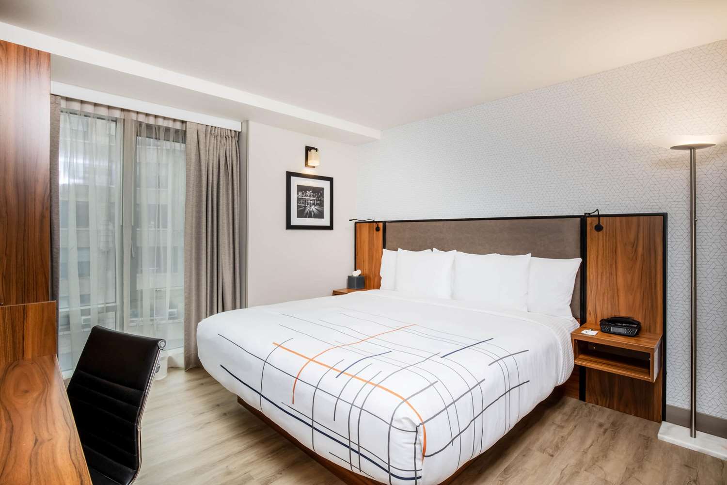 La Quinta Inn Suites By Wyndham Times Square South 19/60