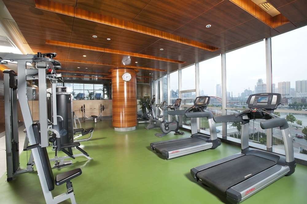 Holiday Inn Tianjin Riverside 33/79