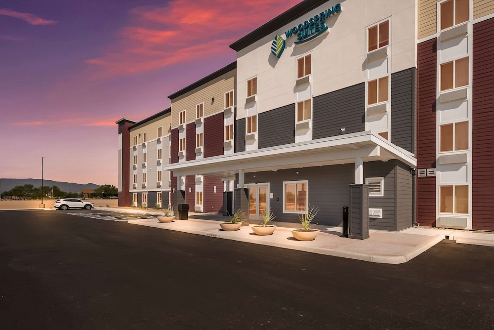 WoodSpring Suites Tucson - South image