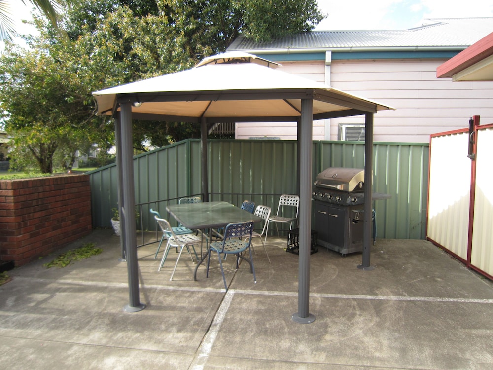 Aussie Rest Motel 42/72