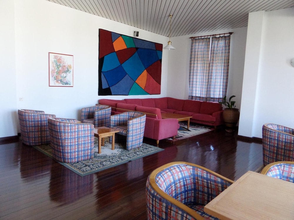 Luar Hotel 23/47
