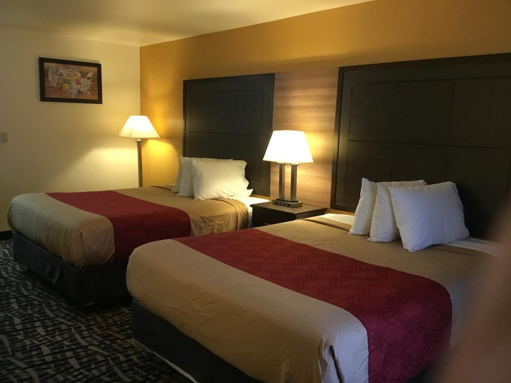 Executive Inn Westley Ca 16/37