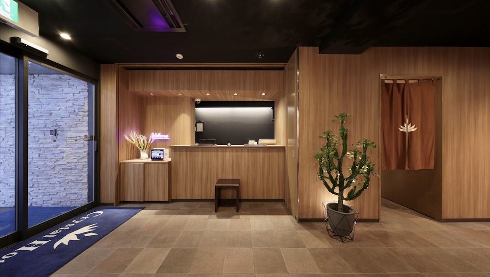 Nipponbashi Crystal Hotel 39/50