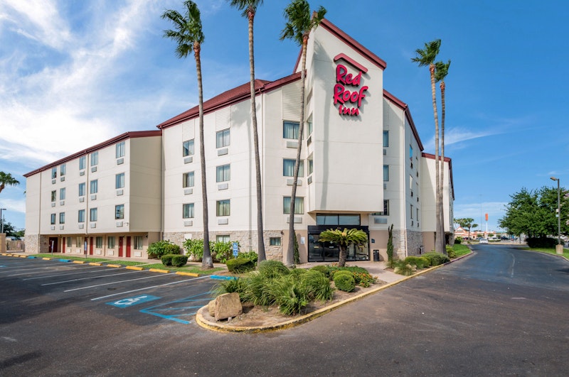 Red Roof Inn Laredo 31/35