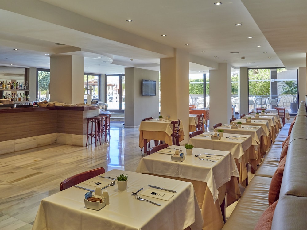 BQ Augusta Hotel 39/55