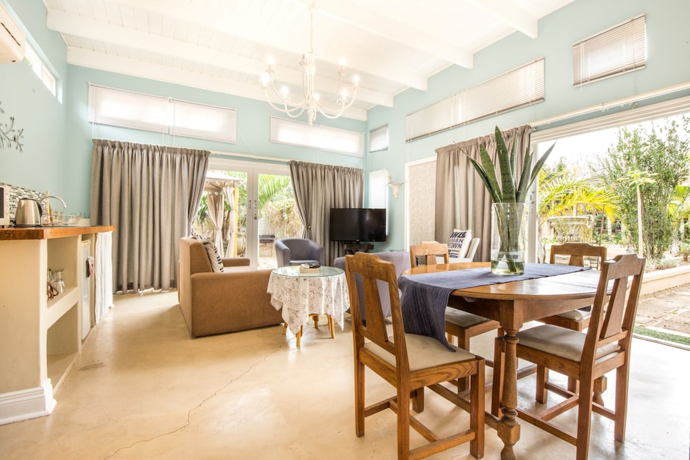 Fairway Guest House 22/50