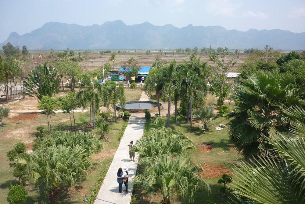 Maneemudjalin Resorts Farm Stay 12/29